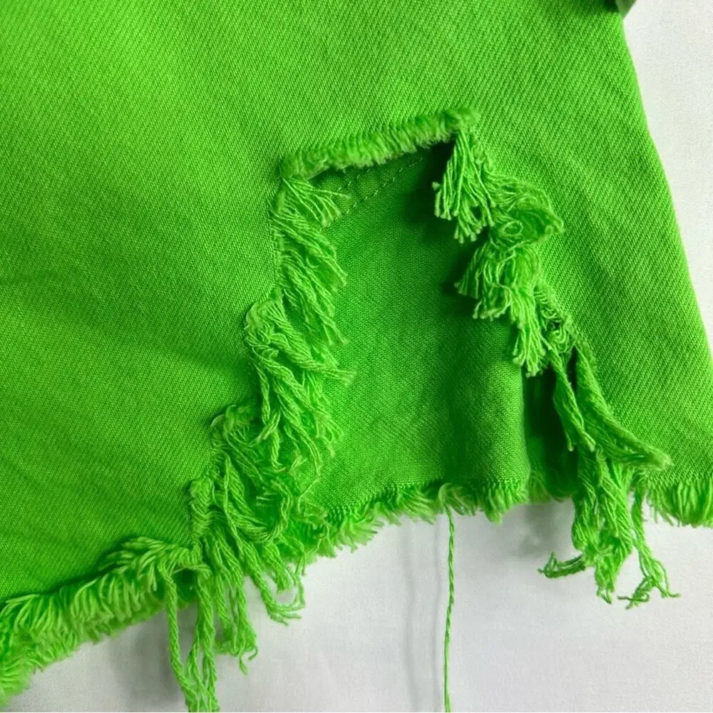 UO BDG Chewed A-Line Denim Shorts Bright Green NWT in Size 25